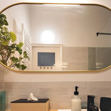 Chic & Cosy Dob Street Hidden Gem Budapest