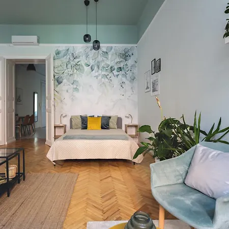 Chic & Cosy Dob Street Hidden Gem *